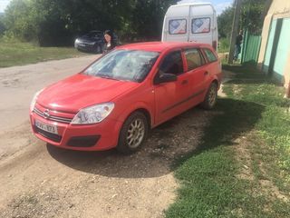 Opel Astra foto 2