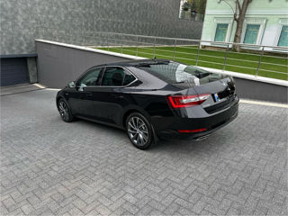 Skoda Superb foto 4