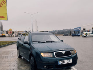 Skoda Fabia foto 1