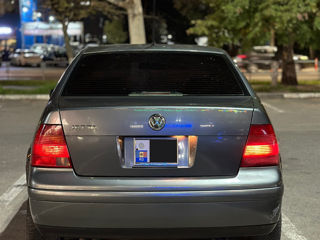 Volkswagen Jetta foto 5