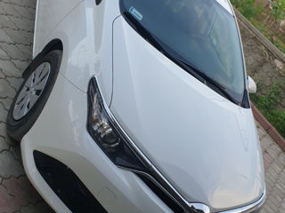 Toyota Auris foto 4