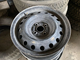 4x100 R15 Toyota foto 1