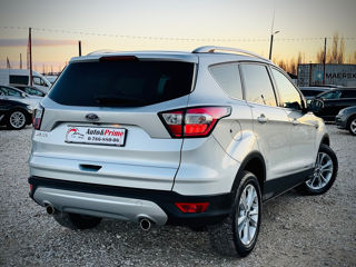 Ford Kuga foto 3