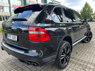 Porsche Cayenne foto 10