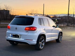 Volkswagen Tiguan foto 10