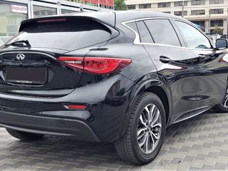 Infiniti QX30 foto 4