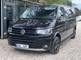 Volkswagen Caravelle foto 3