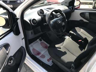 Toyota Aygo foto 7