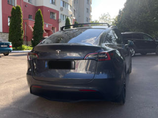 Tesla Model Y фото 4