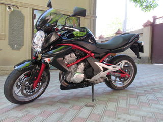 Kawasaki Er6N foto 2