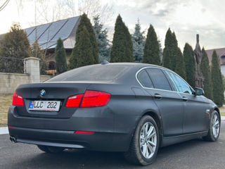 BMW 5 Series foto 4