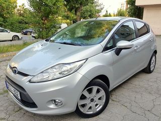 Ford Fiesta foto 4