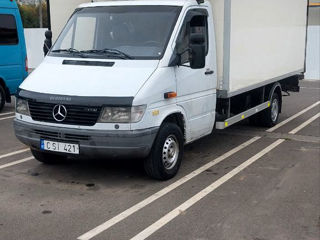 Mercedes Sprinter foto 1