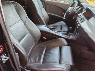 BMW 5 Series фото 6