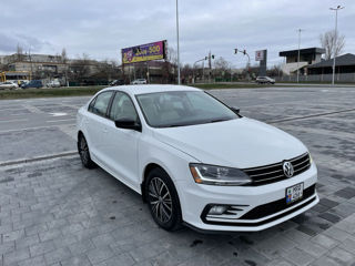 Volkswagen Jetta foto 2