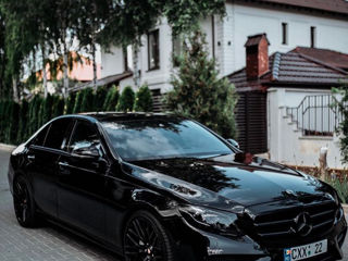 Chirie Mercedes Benz de lux albe&negre / Aренда Mercedes Benz люксовые белые&черные (11)