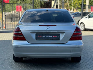 Mercedes E-Class foto 6