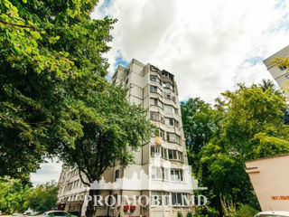 Apartament cu 2 camere, 51 m², Buiucani, Chișinău foto 15