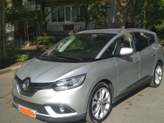 Renault Grand Scenic foto 2