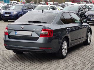 Skoda Octavia foto 3