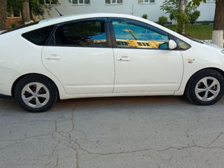 Toyota Prius foto 4