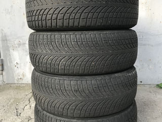 R17/65/235 Michelin (Iarna)