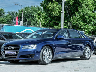 Audi A8 foto 4