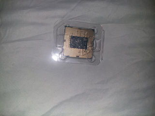 Procesorul Intel core i 3 9th foto 5