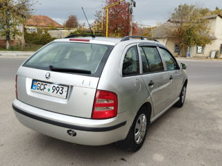 Skoda Fabia foto 3