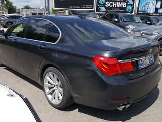 BMW 7 Series foto 4