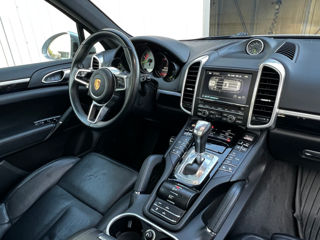 Porsche Cayenne foto 8