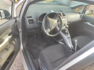 Toyota Auris foto 4