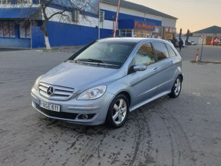 Mercedes B-Class