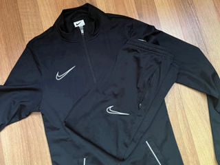 Nike dry-fit tracksuit foto 1