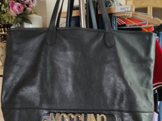 Кожаная сумка -тоут от Moschino Shopper(оригинал) foto 4