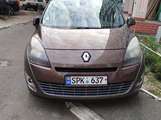 Renault Grand Scenic foto 7