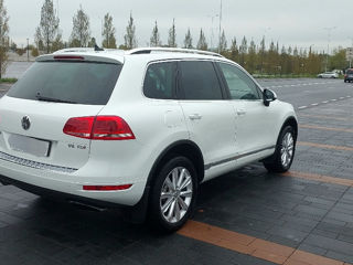 Volkswagen Touareg foto 3