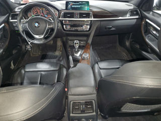 BMW 3 Series foto 8