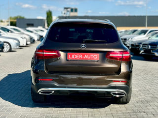 Mercedes GLC foto 5