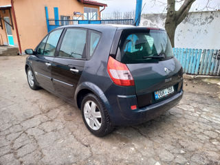 Renault Scenic foto 2