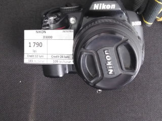 Nikon D3000