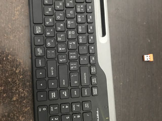 Vand tastatura. La un pret foarte bun! foto 2