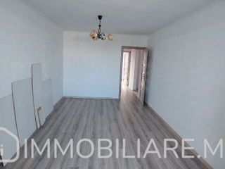 Apartament cu 3 camere, 70 m², Buiucani, Chișinău foto 3