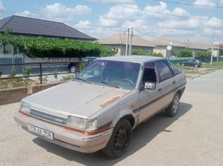 Toyota Carina foto 2