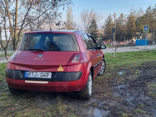 Renault Megane foto 4