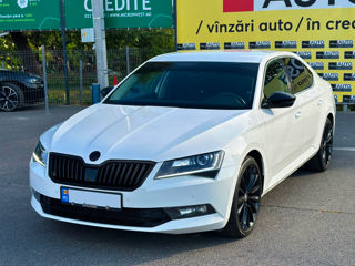 Skoda Superb foto 4