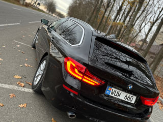 BMW 5 Series foto 3