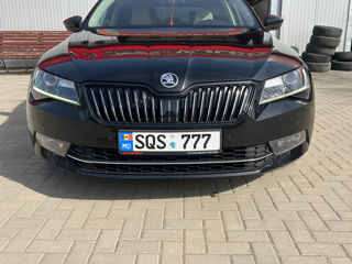 Skoda Superb foto 5