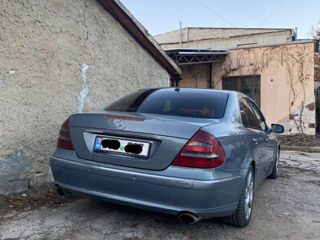 Mercedes E-Class foto 3