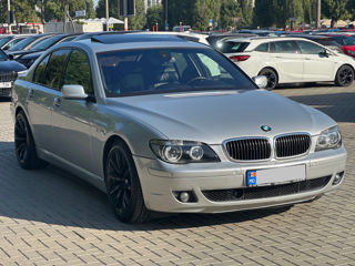 BMW 7 Series foto 3